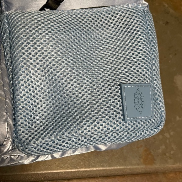 NWOT FP Movement Courtside Cargo Sling - Picture 3 of 4